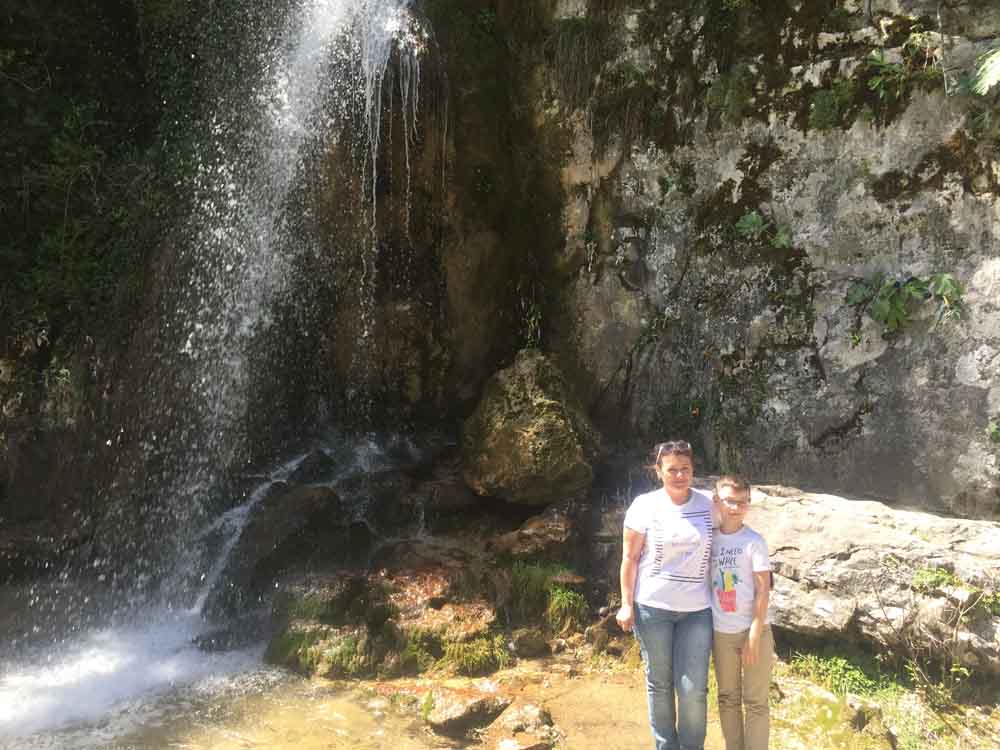 экскурсии в абхазию на озеро рица май 